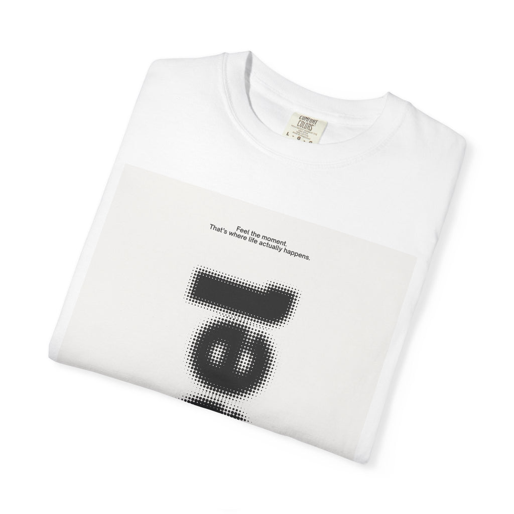 Feel Vertical Text Graphic T-Shirt — Minimalist Streetwear Tee