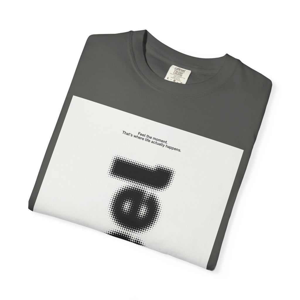 Feel Vertical Text Graphic T-Shirt — Minimalist Streetwear Tee